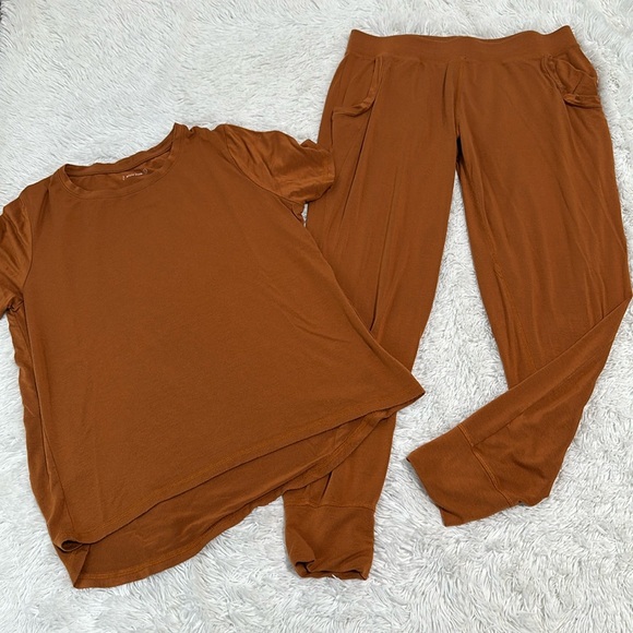 🟣 Plain Jane Pajama Set - Picture 1 of 4